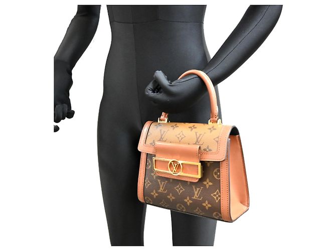 Borsa a Spalla Louis Vuitton Dauphine Capital Marrone Monogramma - vista 9
