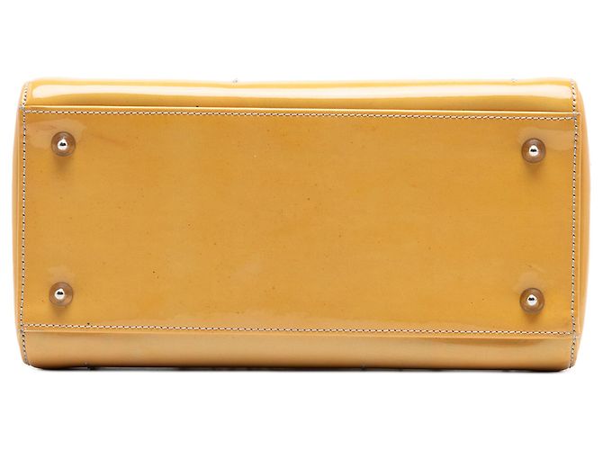 Lady Dior en charol cannage amarillo con efecto ombre, tamaño Medium - vista 3