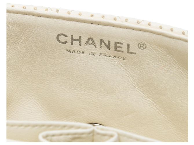 Chanel White Classic Perforated Lambskin East West Flap Bianco Crudo - vista 5