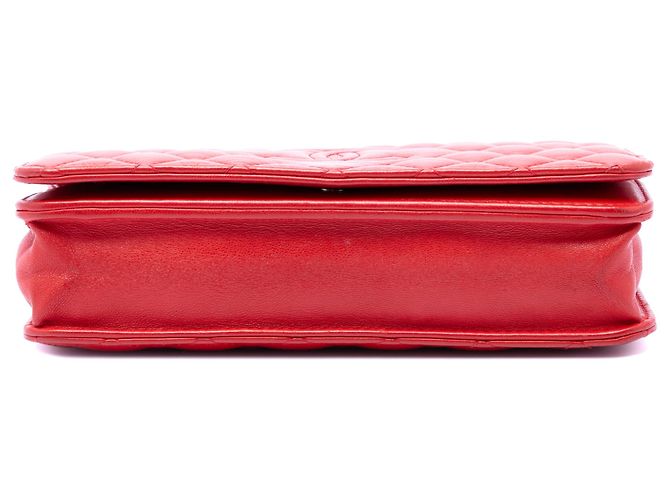 Chanel Rote CC gesteppte Lammleder Wallet on Chain - Ansicht 3