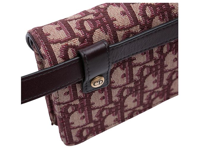Dior Saddle Gürteltasche aus rotem Oblique Canvas Bordeaux - Ansicht 8