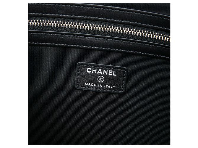 Clutch Chanel Black Large Wool Felt Deauville O Case Nero - vista 5