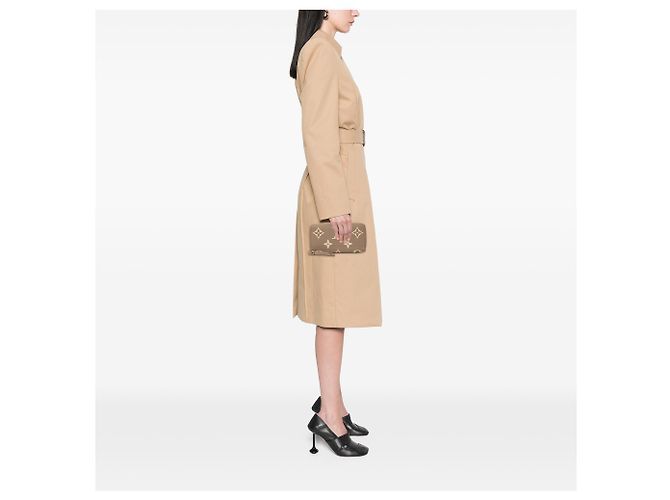Louis Vuitton Brauner Bicolor Monogram Empreinte Giant Zippy Wallet Taupe - Ansicht 8