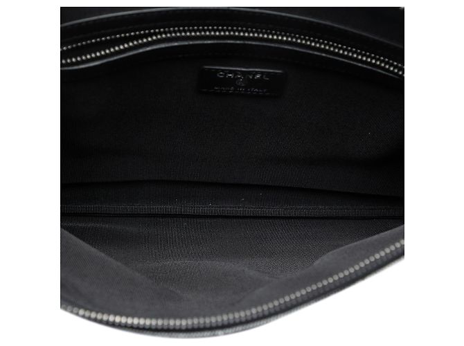 Chanel Black Medium Canvas La Pausa Zip O Case Clutch Nero - vista 4