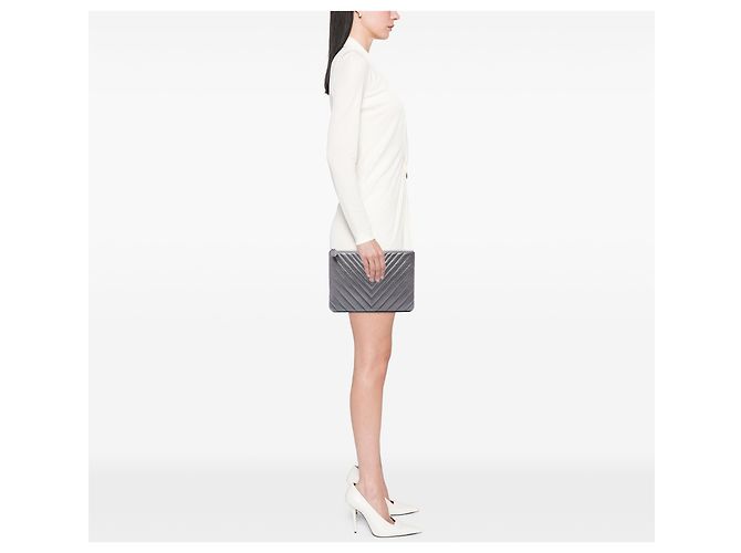 Clutch Chanel Gray Medium Chevron Metallic Calfskin O Case Marrone Grigio antracite - vista 6