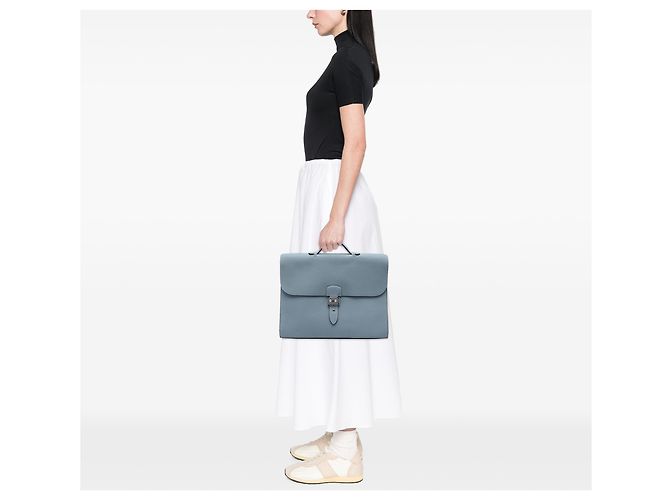 Hermès Blue Togo Sac a Depeches 38 Blu chiaro - vista 6