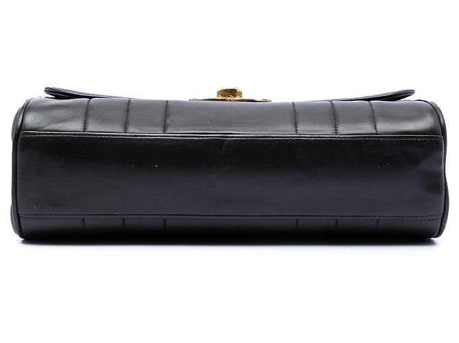 Chanel Black CC Vertical Quilt Lambskin Flap Nero - vista 3