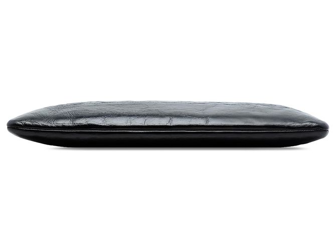 Chanel Black Large Aged Calfskin Gabrielle O Case Clutch Nero - vista 3