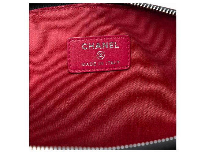 Chanel Black Large Aged Calfskin Gabrielle O Case Clutch Nero - vista 5