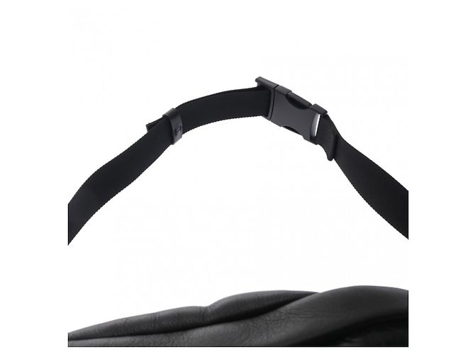 Bumbag Borsa a tracolla Louis Vuitton Monogram Shadow Discovery Nero - vista 5
