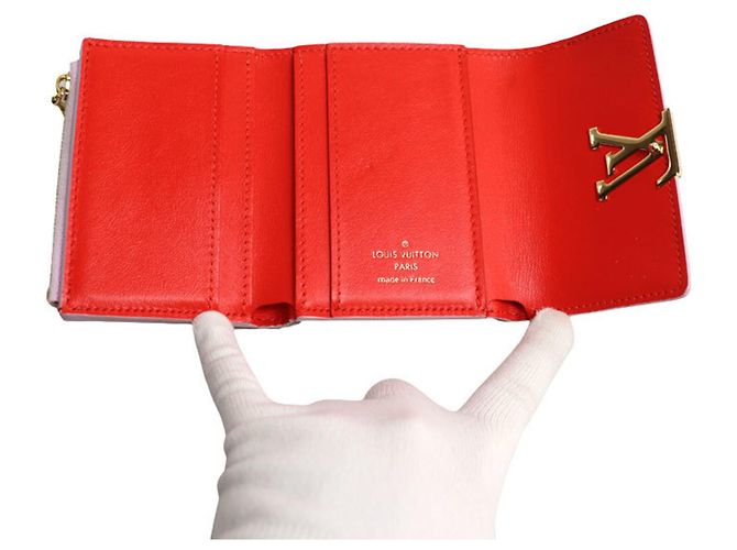 Cartera Louis Vuitton Portefeuille Capucines XS Tri-fold Wallet Rosa - vista 3