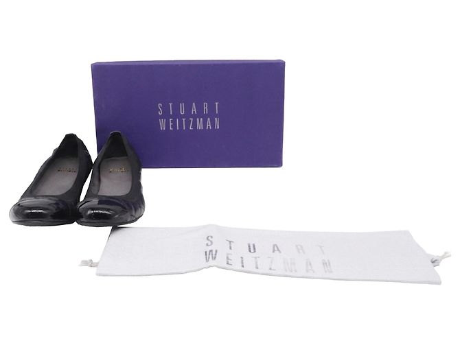 Sapatilhas acolchoadas Stuart Weitzman em couro preto - vista 6