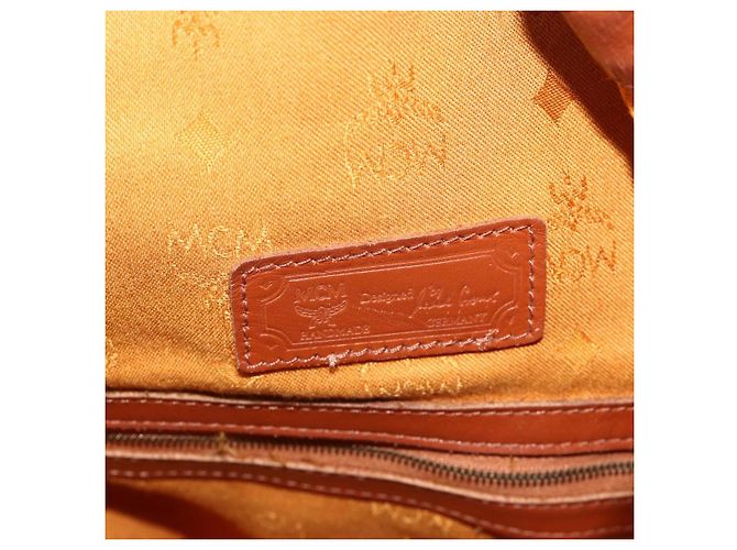Sacchetto a coulisse MCM Vicetos Logogram Drawstring Bag in PVC e pelle marrone oro Auth ka4224A D'oro - vista 17