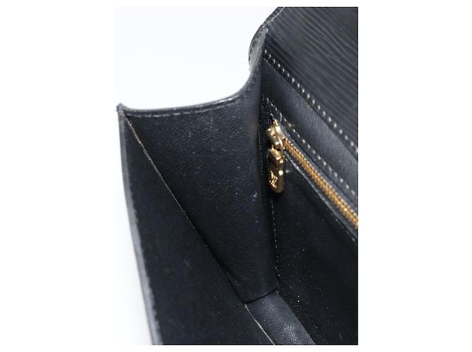 LOUIS VUITTON Epi Montaigne 23 Clutch Nero M52662 LV Auth 171232 - vista 20
