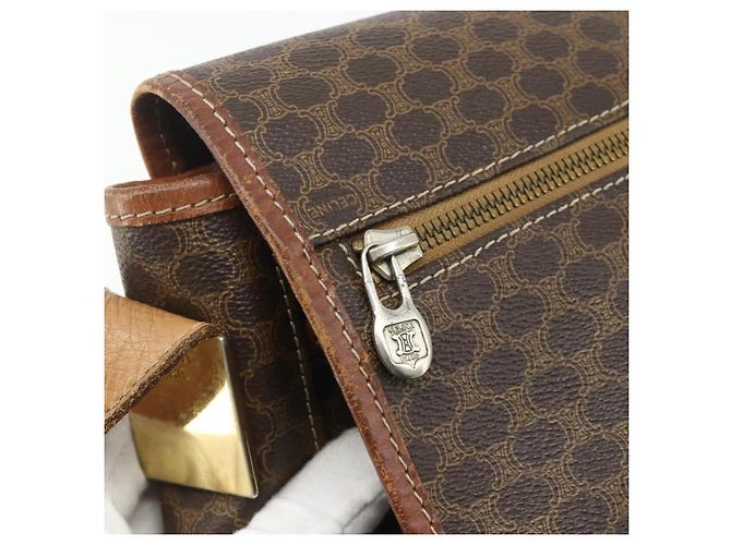Céline CELINE Macadam Canvas Schultertasche PVC Leder Braun Gold Auth bs34803 Golden - Ansicht 8