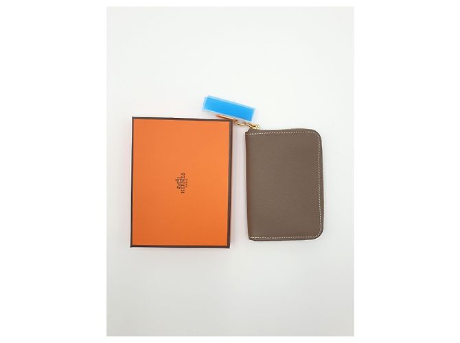Hermès Zipengo Compact Chaine D'Ancre Kartenetui Evercolor Etoupe Beige Hellbraun - Ansicht 5