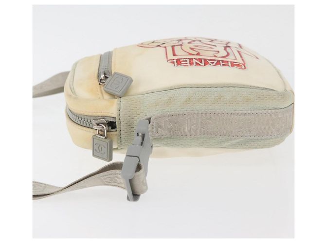 Borsa a tracolla CHANEL Sports Line Nylon Bianco Argento CC Auth bs34864 - vista 4