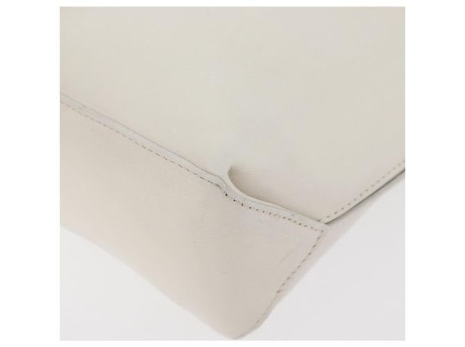 Borsa a Mano CHANEL Essential in Pelle Bianca CC Auth 178954V Bianco - vista 16
