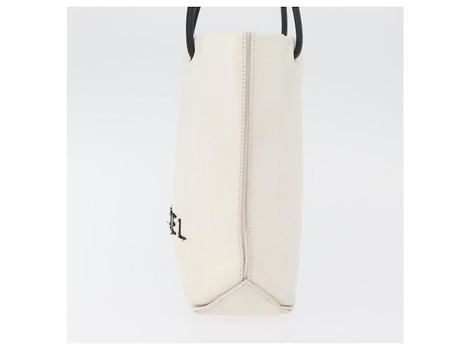 Borsa a Mano CHANEL Essential in Pelle Bianca CC Auth 178954V Bianco - vista 3