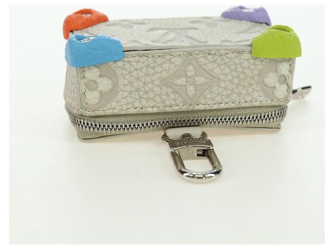 LOUIS VUITTON Taurillon Clemence Climbing Pouch Gray MP3383 LV Auth 177975M Marrone - vista 6