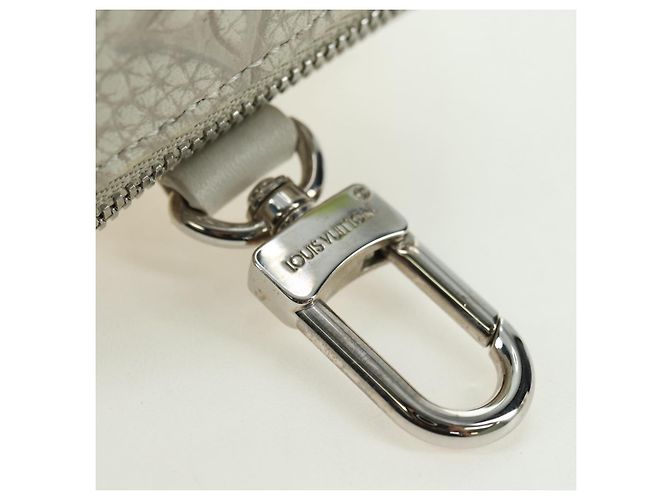 LOUIS VUITTON Taurillon Clemence Climbing Pouch Gray MP3383 LV Auth 177975M Marrone - vista 7