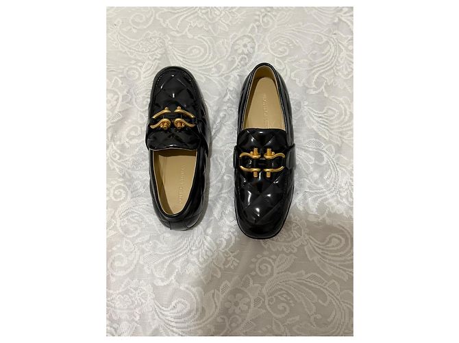 Bottega Veneta Mocassini Madame in vernice trapuntata nera Nero - vista 7