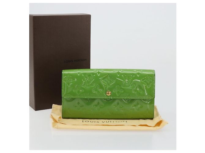 LOUIS VUITTON Vernis Portefeiulle Sarah Wallet Vert Tonic M93635 LV Auth 171237A - vista 12
