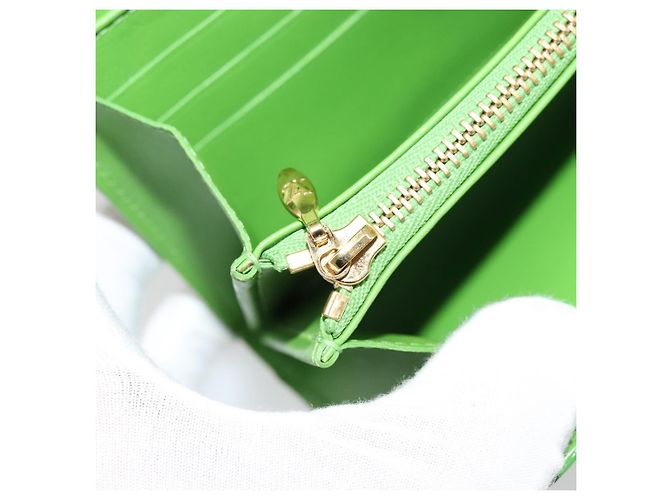 LOUIS VUITTON Vernis Portefeiulle Sarah Wallet Vert Tonic M93635 LV Auth 171237A - vista 21