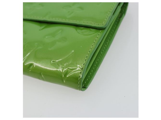 LOUIS VUITTON Vernis Portefeiulle Sarah Wallet Vert Tonic M93635 LV Auth 171237A - vista 7