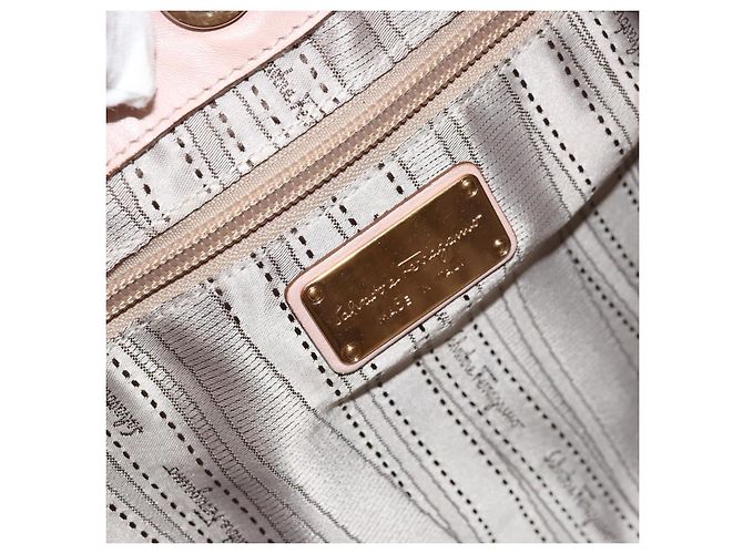 Borsa a mano Salvatore Ferragamo Vala Chain in pelle Rosa Oro Auth BA12403A D'oro - vista 17