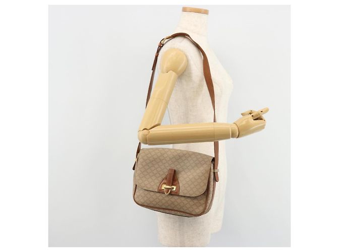 Céline Borsa a Spalla CELINE Macadam Canvas PVC Beige Oro Auth 171225 D'oro - vista 24
