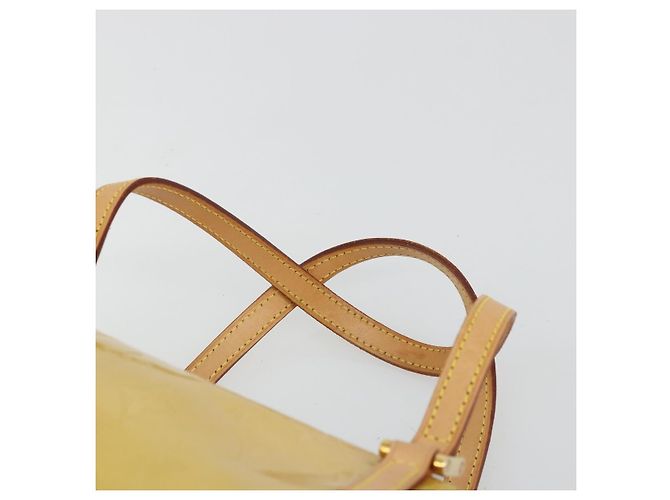 LOUIS VUITTON Monogram Vernis Bedford Hand Bag Beige M91006 LV Auth 177020 - view 8