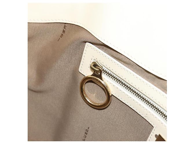 Borsa FENDI in pelle vernice Avorio Oro Auth BA12442A D'oro Crudo - vista 21