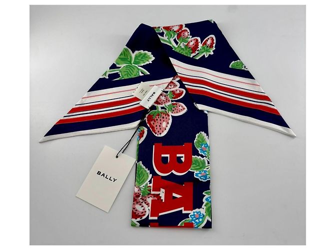 Lenço Skinny Bally de Seda com Estampa de Morangos Multicor - vista 5