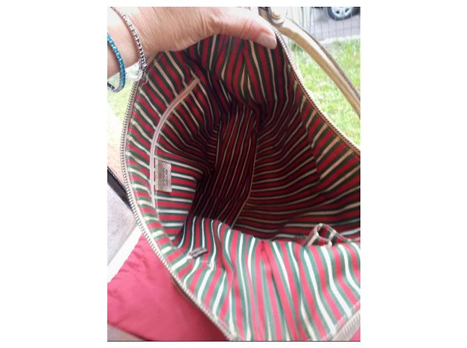 Borsa Gucci in tela monogrammata beige e pelle dorata con ricamo rosa D'oro - vista 14