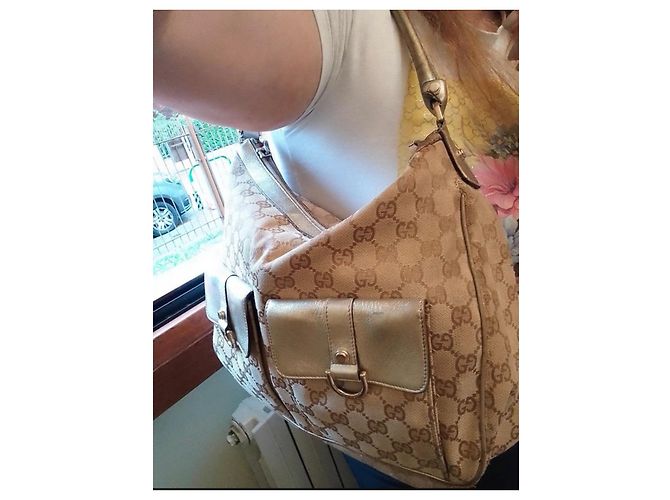 Borsa Gucci in tela monogrammata beige e pelle dorata con ricamo rosa D'oro - vista 16