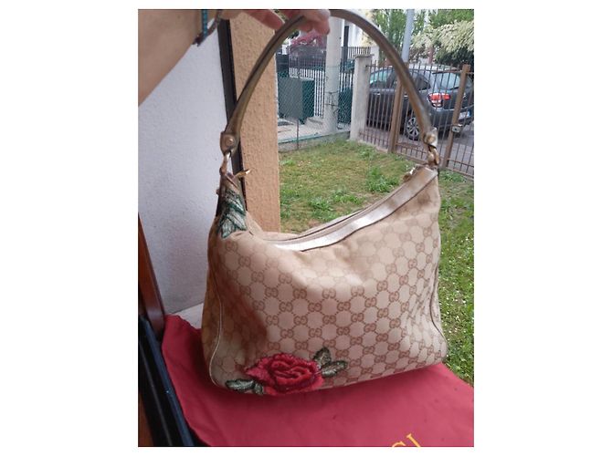 Borsa Gucci in tela monogrammata beige e pelle dorata con ricamo rosa D'oro - vista 2