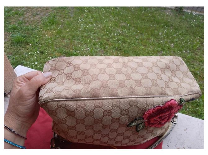 Borsa Gucci in tela monogrammata beige e pelle dorata con ricamo rosa D'oro - vista 4