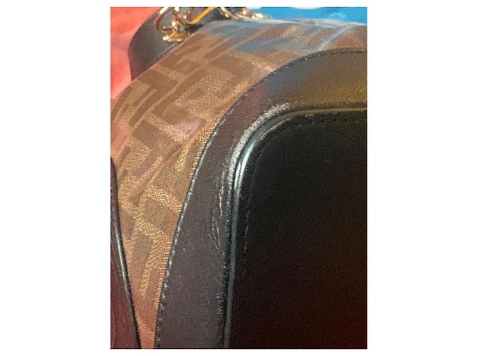 Borsa a secchiello Fendi Mon Tresor monogramma FF Marrone - vista 4