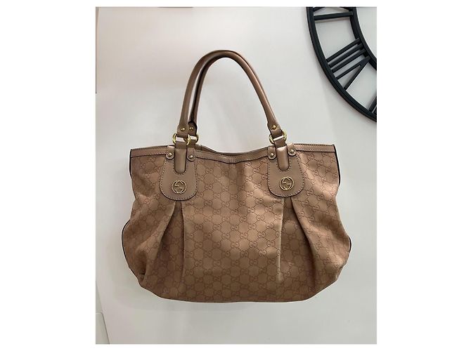 Borsa a mano Gucci Scarlett in pelle monogramma GG - Beige - vista 11