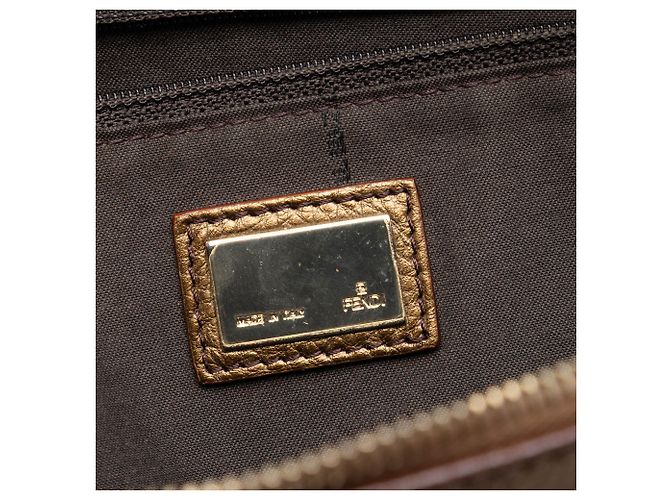 Fendi Zucchino Canvas Tote in Beige - vista 5