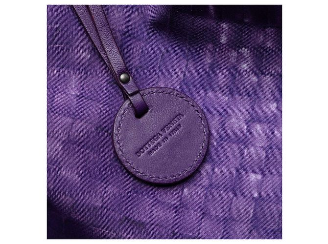 Tote verticale in nylon Intrecciolusion viola Bottega Veneta Porpora - vista 6