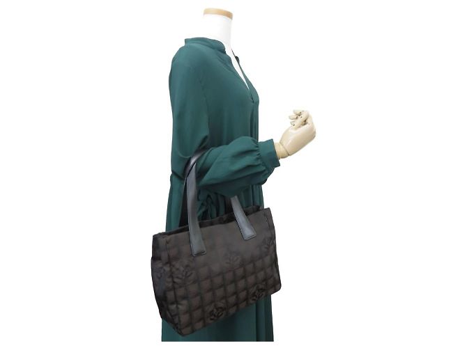 Chanel Tote Bag New Travel Line PM Schwarz Dunkelbraun - Ansicht 20