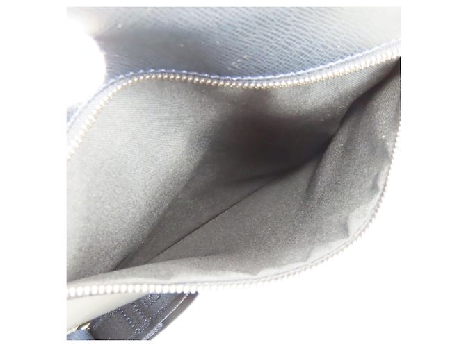 Borsa a Spalla Louis Vuitton Sasha Blu navy - vista 11