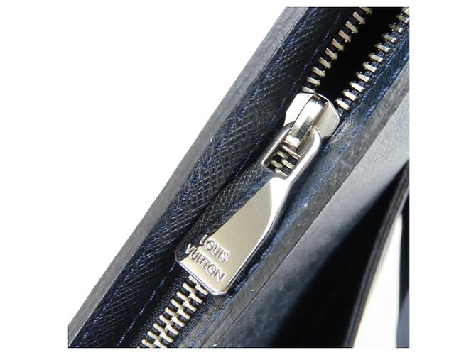 Borsa a Spalla Louis Vuitton Sasha Blu navy - vista 16