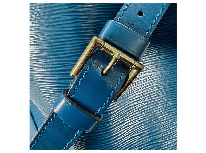 Borsa a tracolla Louis Vuitton in pelle Epi blu Toledo - vista 15
