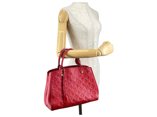 Borsa Louis Vuitton Cerise Montaigne MM Rosso - vista 14