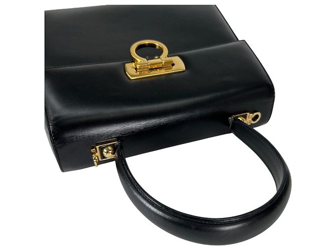 Borsa a mano compatta in pelle Gancini Salvatore Ferragamo Nero - vista 10