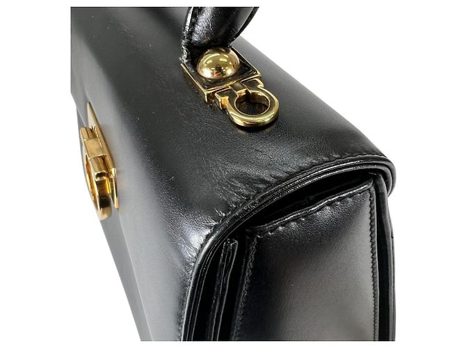Borsa a mano compatta in pelle Gancini Salvatore Ferragamo Nero - vista 14