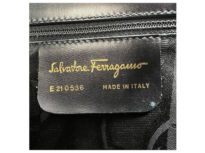 Borsa a mano compatta in pelle Gancini Salvatore Ferragamo Nero - vista 21